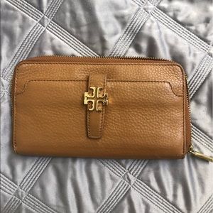 Tory Burch Wallet
